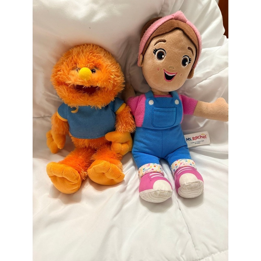 Miss Rachel plush bundle, great condition